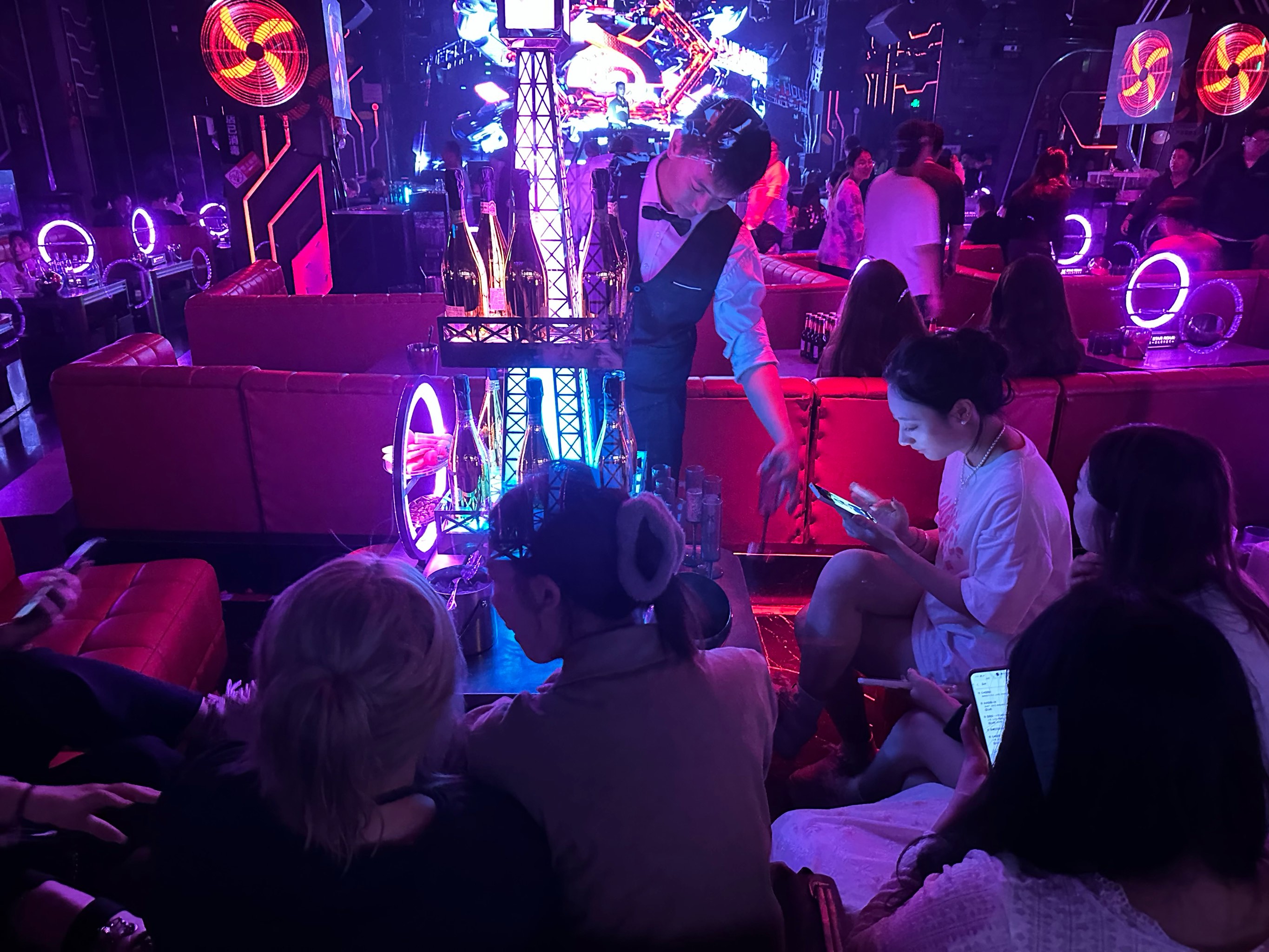 衡水商务ktv首选中低端商务ktv体验-武强县ktv预订